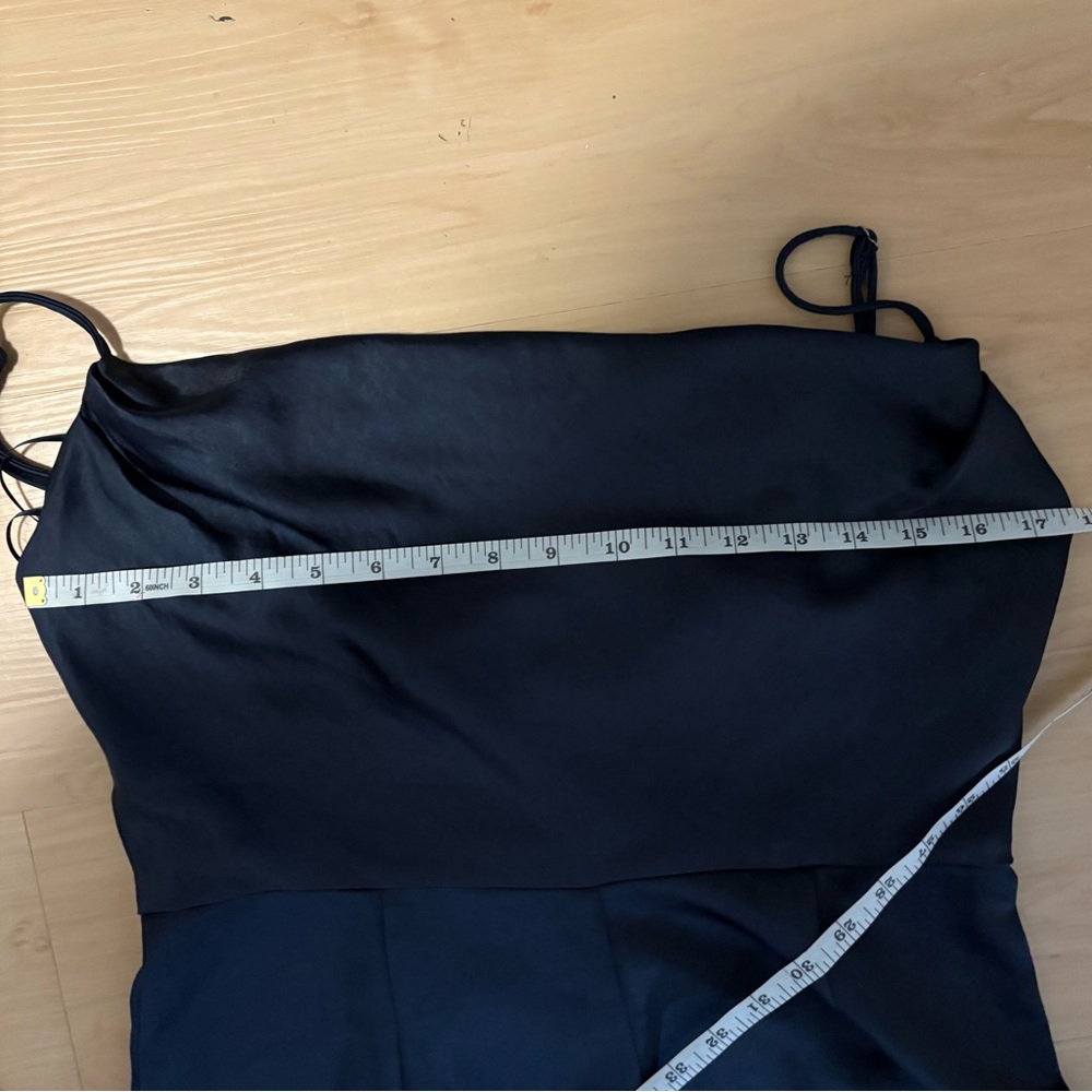 12 Rue Colette Midnight Navy Satin Jumpsuit Size L - Picture 12 of 14